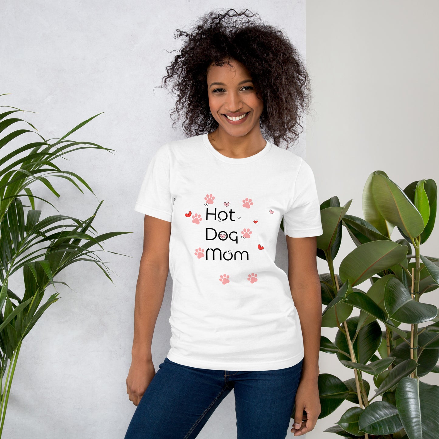 Hot dog mom t-shirt